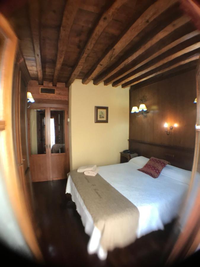 Hotel Hospederia Casa De Cisneros Toledo Zewnętrze zdjęcie